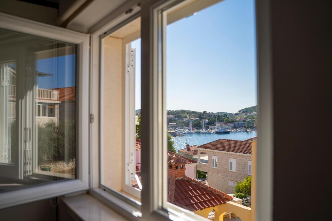 House Fidulic - Penthouse The View Lumbarda Exterior foto